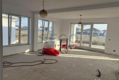 Casă cu 4 camere cu Teren 500 Mp în Sântandrei - 5