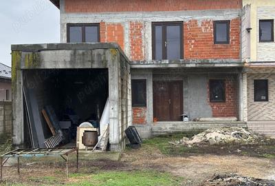 Casă cu Teren 750 Mp în Postârnacu - 10