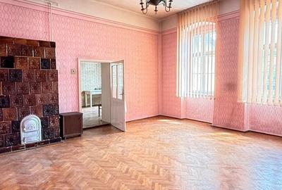 Casă cu 3 camere cu Canalizare în Ultracentral - 8