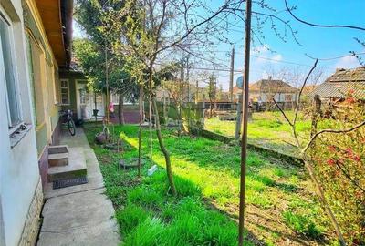 Casă cu 3 camere cu Teren 2000 Mp în Sâniob - 1