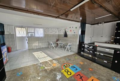 Spațiu comercial, de 50 mp, în Central - 2