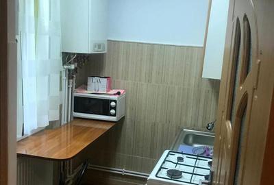 Garsonieră decomandată în Central - 7