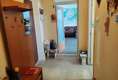Pantelimon centru , langa Scoala - 11