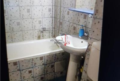 Garsonieră semidecomandată în Tei - 3