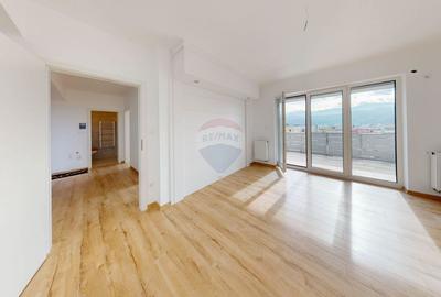 Apartament cu 3 camere decomandat în Avantgarden