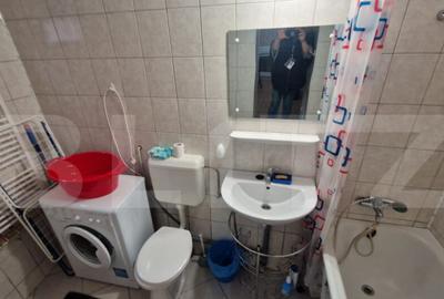 Casa in Centru Istoric, pod, pivnita, mobilata, 40 mp - 8