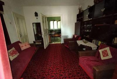 Casă cu Teren 287 Mp în Central - 8