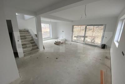 Casă individuală cu 4 camere cu Canalizare în Chinteni - 8