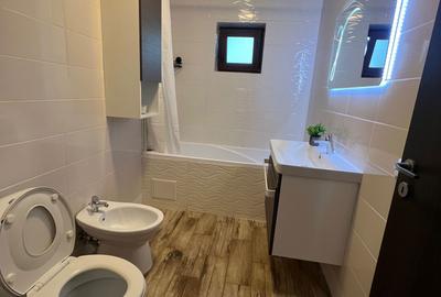 Apartament cu 3 camere decomandat în Central - 14