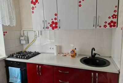 Ofer spre inchiriere garsoniera de 38 mp in zona politehnicii. - 2