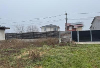 Teren Construcții intravilan de 1800 mp, în Est - 1