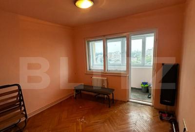 Apartament cu 4 camere, 82 mp, cu garaj si loc de parcare, M - 9