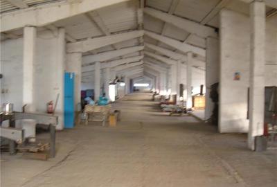 Spațiu comercial, de 2,200 mp, în Central - 1