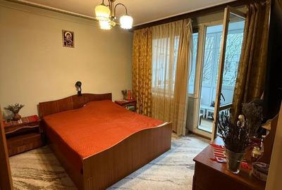Apartament cu 3 camere semidecomandat, mobilat în Berceni - 7