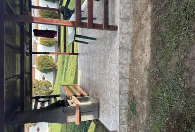 Se vinde casa in Scorteni Mislea langa biserica Sf Ghiorghe - 9