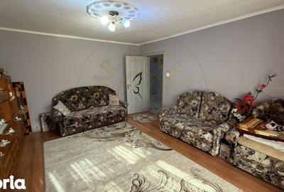 Apartament cu 4 camere decomandat în Central - 16