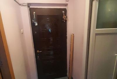 Apartament cu 2 camere semidecomandat în Apărătorii Patriei - 7