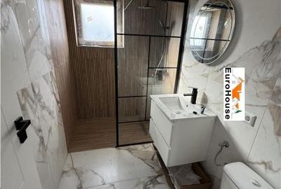 Casă cu 4 camere în Ampoi 3 - 4