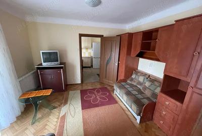 Dau in chirie apartament 2 camere - 3