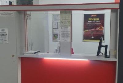 Spațiu comercial, de 55 mp, în Central - 4