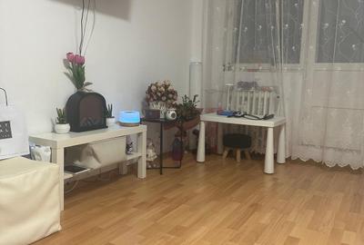 Dristor - garsonieră cu balcon, mobilată, AC, la 5 minute de gura de metrou - 3