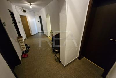 Apartament cu 3 camere la 16 minute pietonale de metroul Piata Muncii - 26