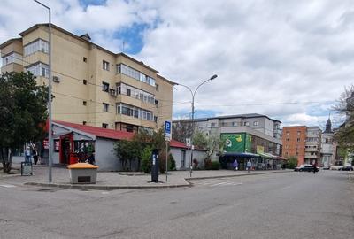 Apartament cu 3 camere decomandat, mobilat în Central - 11