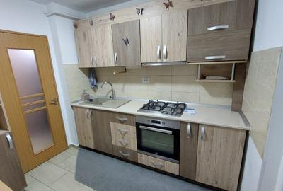 Apartament cu 2 camere decomandat+parcare in Rond Zimbru-Cofetaria A La Grec - 4