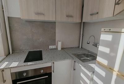 Apartament cu 2 camere semidecomandat în Valenta - 6