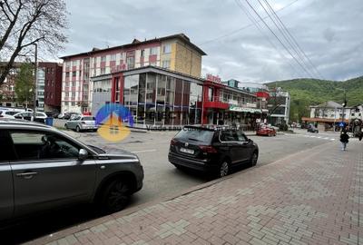 Ocazie unica! Spatiu comercial ultracentral Piatra Neamt - 1