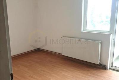 GIARMATA - 3 camere - 1 baie - 1 balcon - ETAJ 1 - BLOC IZOLAT - 13