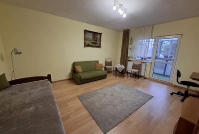 Apartament 2 camere 55mp, balcon 8mp, etaj intermediar, strada Nasaud - 9
