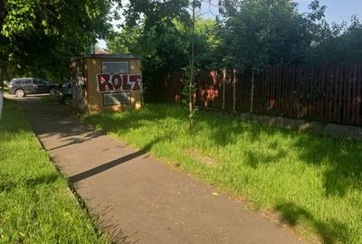 Buftea, ultracentral, str. Mihai Eminescu, pretabil centru comercial - 1