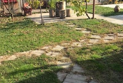 Casă cu 4 camere cu Teren 1000 Mp în Central