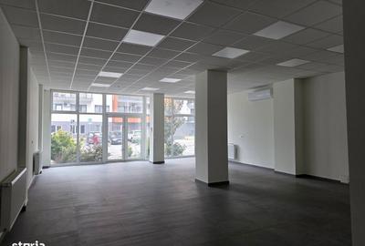 Spațiu comercial, de 106 mp, în Nufărul - 9
