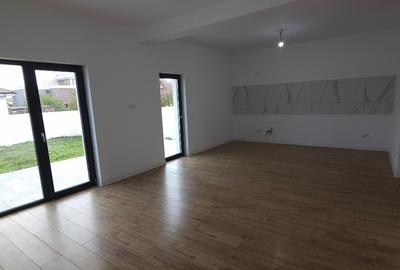 Casa , vila in Cumpana zona foarte bună - 5