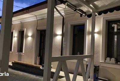 Casă cu 2 camere cu Teren 80 Mp în Central