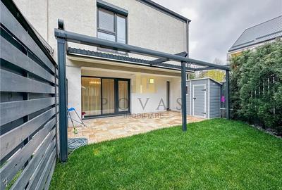 Duplex cu 5 camere cu Canalizare în Vest - 1