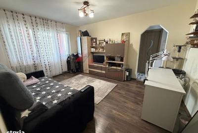 Apartament cu 2 camere semidecomandat în Alexandru cel Bun