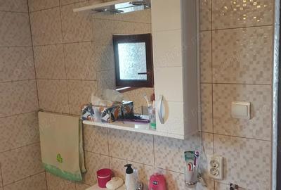 Vand casa la tara - 2