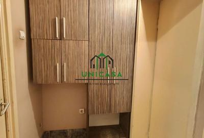 Apartament cu 3 camere semidecomandat în Central - 5