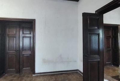 Casă individuală cu 12 camere cu Canalizare în Pache Protopopescu - 13