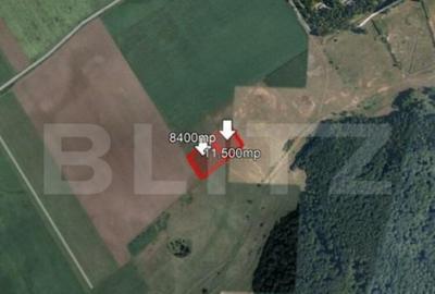 Teren de 8400 mp, în Bartolomeu