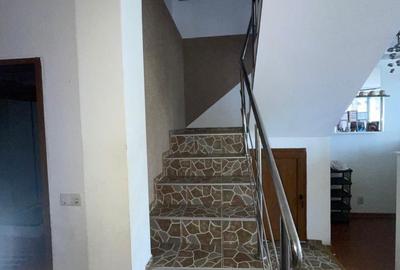 Casă cu 3 camere în Dumbrăveni - 3