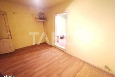 Apartament cu 2 camere semidecomandat în Central - 3