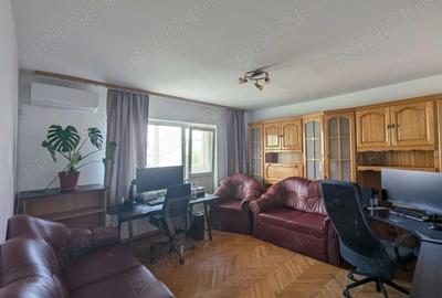 Inchiriez apartament 3 camere - 2