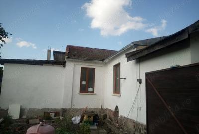 Casă cu 3 camere în Ineu - 3