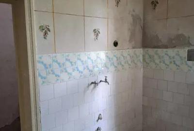 Casa din caramida pentru renovat 3 camere in Nadlac - 6