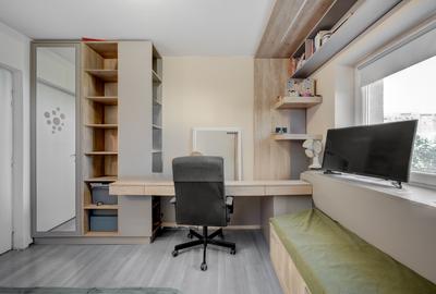 Zona Piata Alba Iulia  - Vanzare apartament 4 camere –  93 mp ! - 2