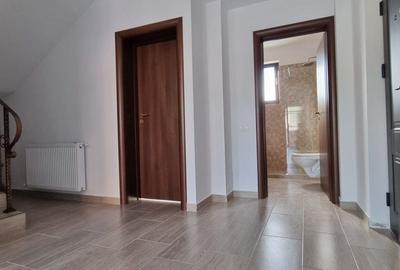 Duplex cu 4 camere cu Canalizare în Nord - 8